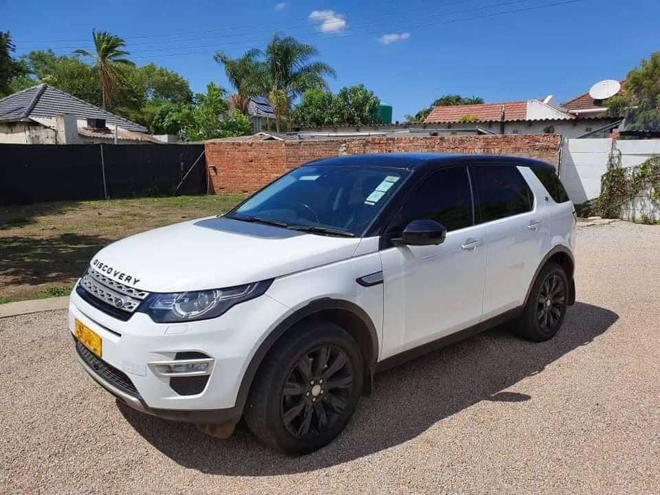 Land Rover Discovery Sports_Full House
